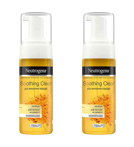فوم شوینده صورت نوتروژینا Soothing Clear با زردچوبه – مناسب پوستهای چرب و مستعد جوش